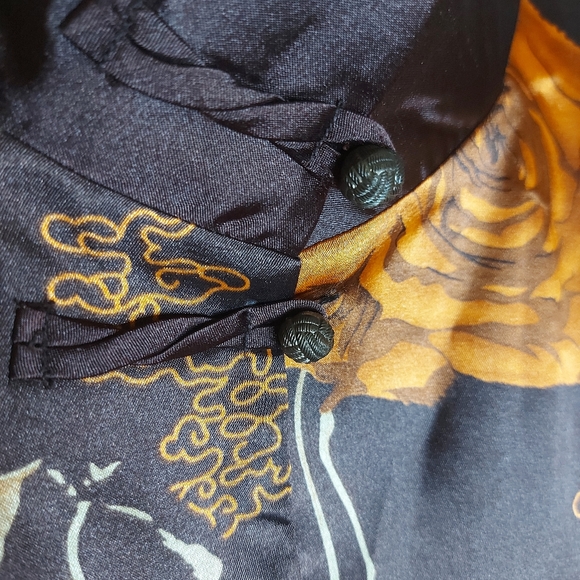 Oversized vintage satin jacket🏵️🌿 - Picture 5 of 10